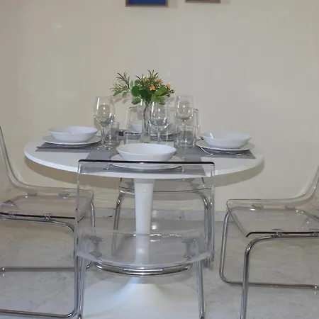 Апартаменти La Calleja De La Mezquita *