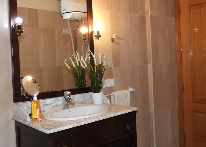 La Calleja De La Mezquita *