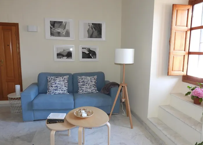 La Calleja De La Mezquita Cordoue