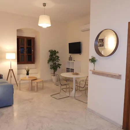 Apartment La Calleja De La Mezquita *